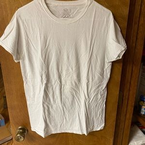plain white t-shirt